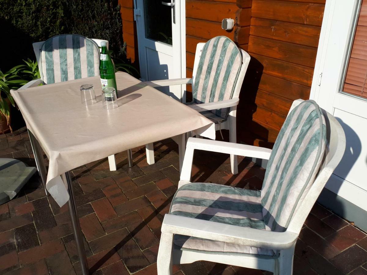 Preisbewusste Ferienwohnung Fuer 2 Personen U. Kleinkind Utarp 외부 사진